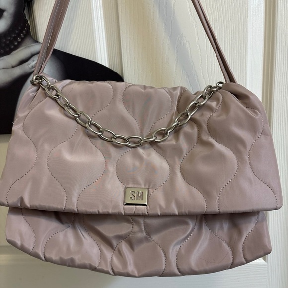 Steve Madden Quilted Tote Shoulder Bag with Chain Accent - Picture 3 of 7